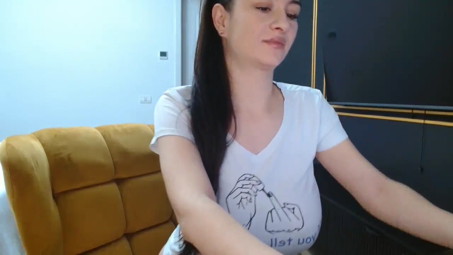 Gallery image thumbnail from LoryBell's myfreecams stream on, 01/26/2026, 23:27 image 2 of 20