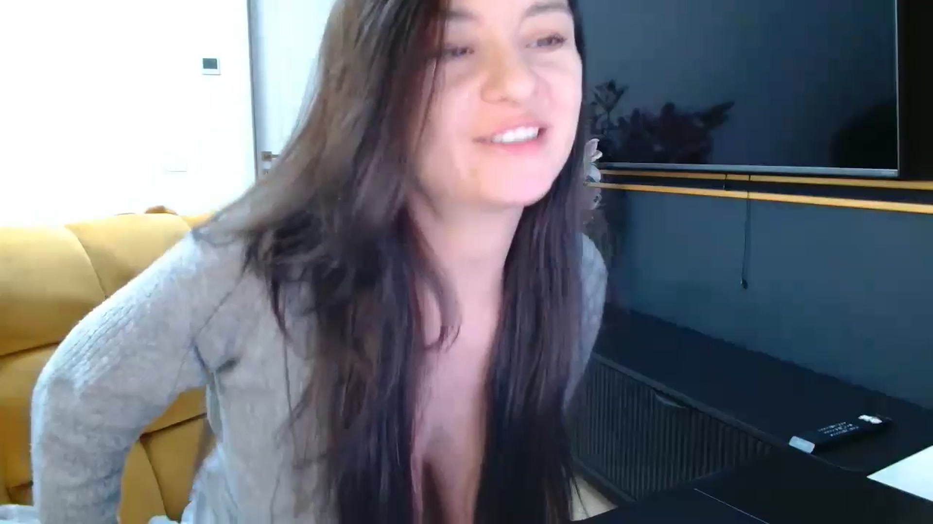 Gallery image thumbnail from LoryBell's myfreecams stream on, 02/19/2026, 02:13 image 9 of 20