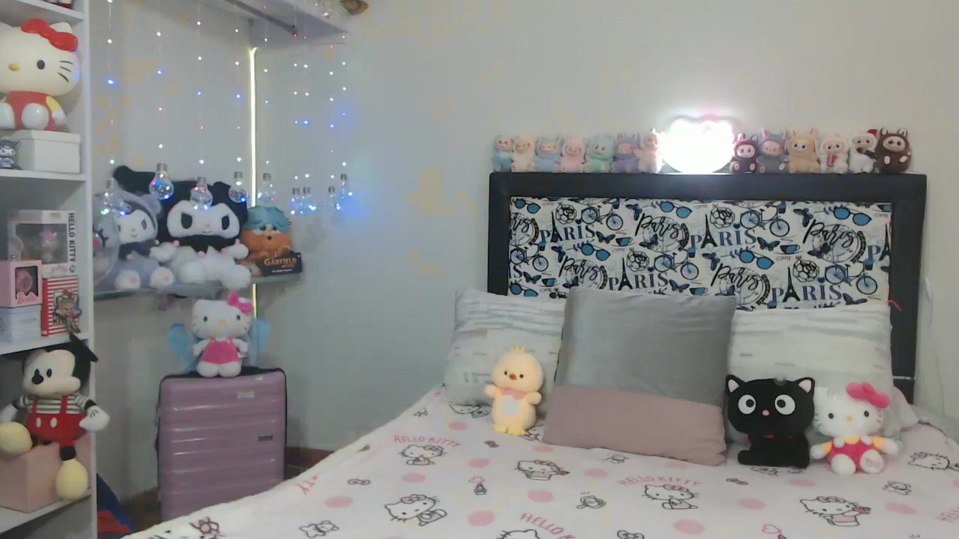 Gallery image thumbnail from Lorycupcake20's myfreecams stream on, 07/18/2025, 21:41 image 14 of 20