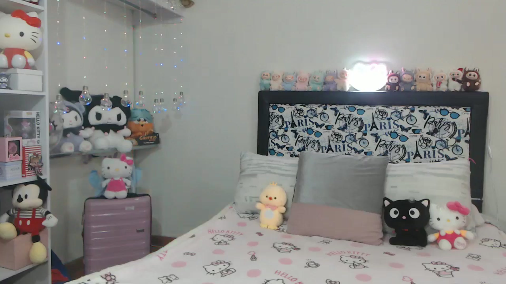 Gallery image thumbnail from Lorycupcake20's myfreecams stream on, 07/18/2025, 21:41 image 11 of 20