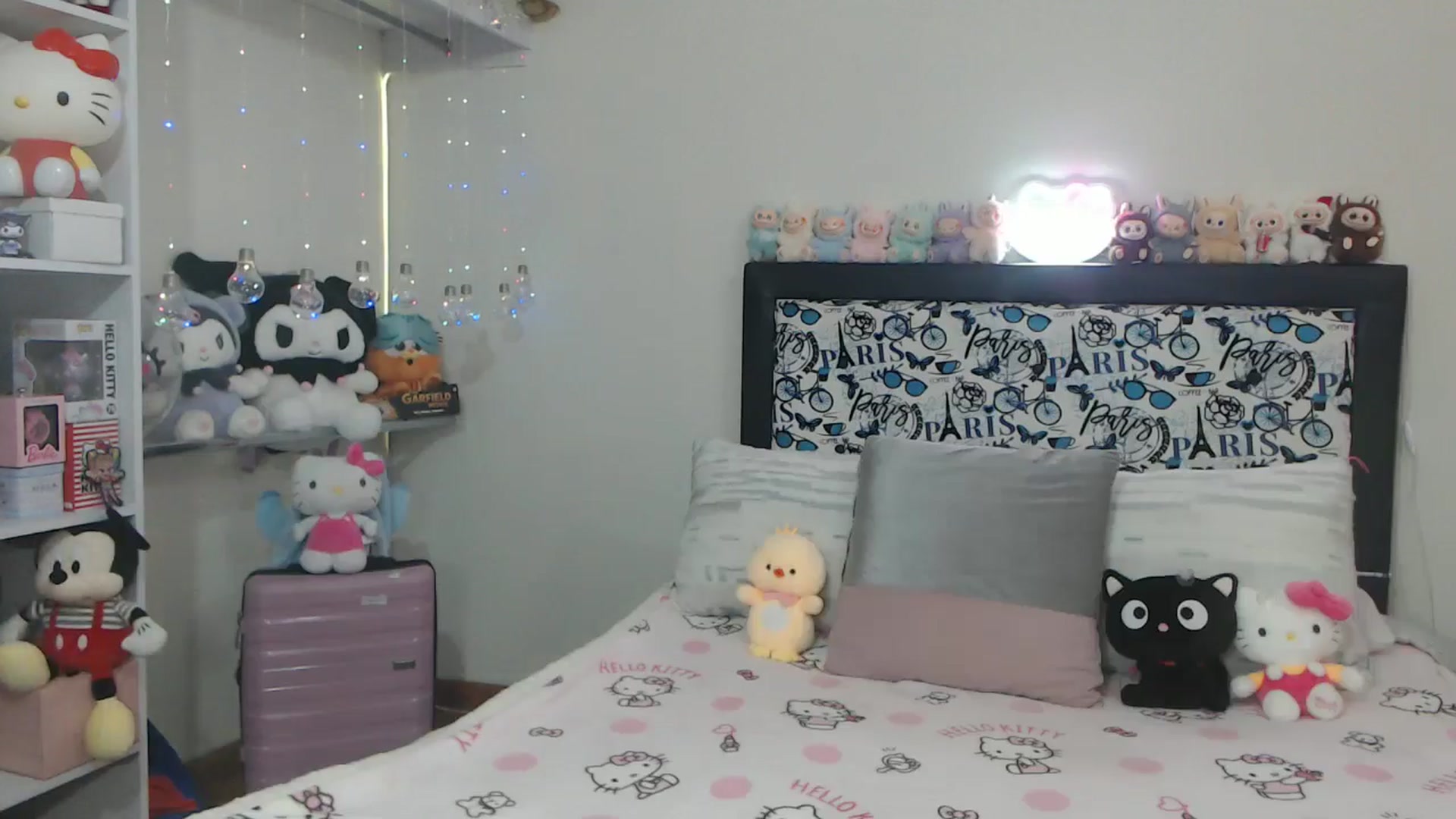 Gallery image thumbnail from Lorycupcake20's myfreecams stream on, 07/18/2025, 21:41 image 6 of 20