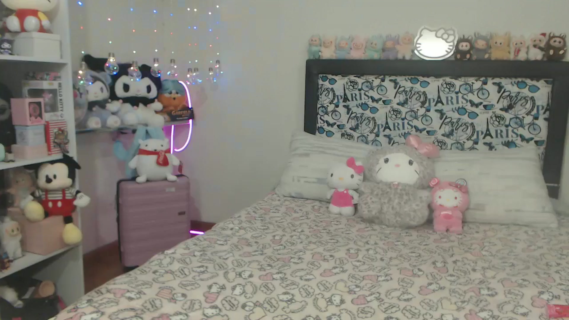 Gallery image thumbnail from Lorycupcake20's myfreecams stream on, 09/26/2025, 03:58 image 20 of 20