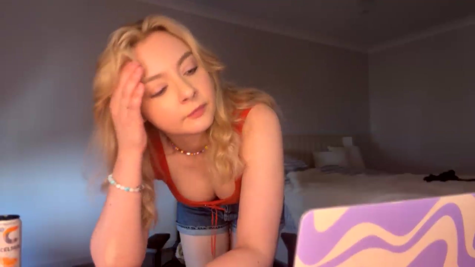 Gallery image thumbnail from Lotttiee's myfreecams stream on, 09/15/2026, 01:00 image 17 of 20
