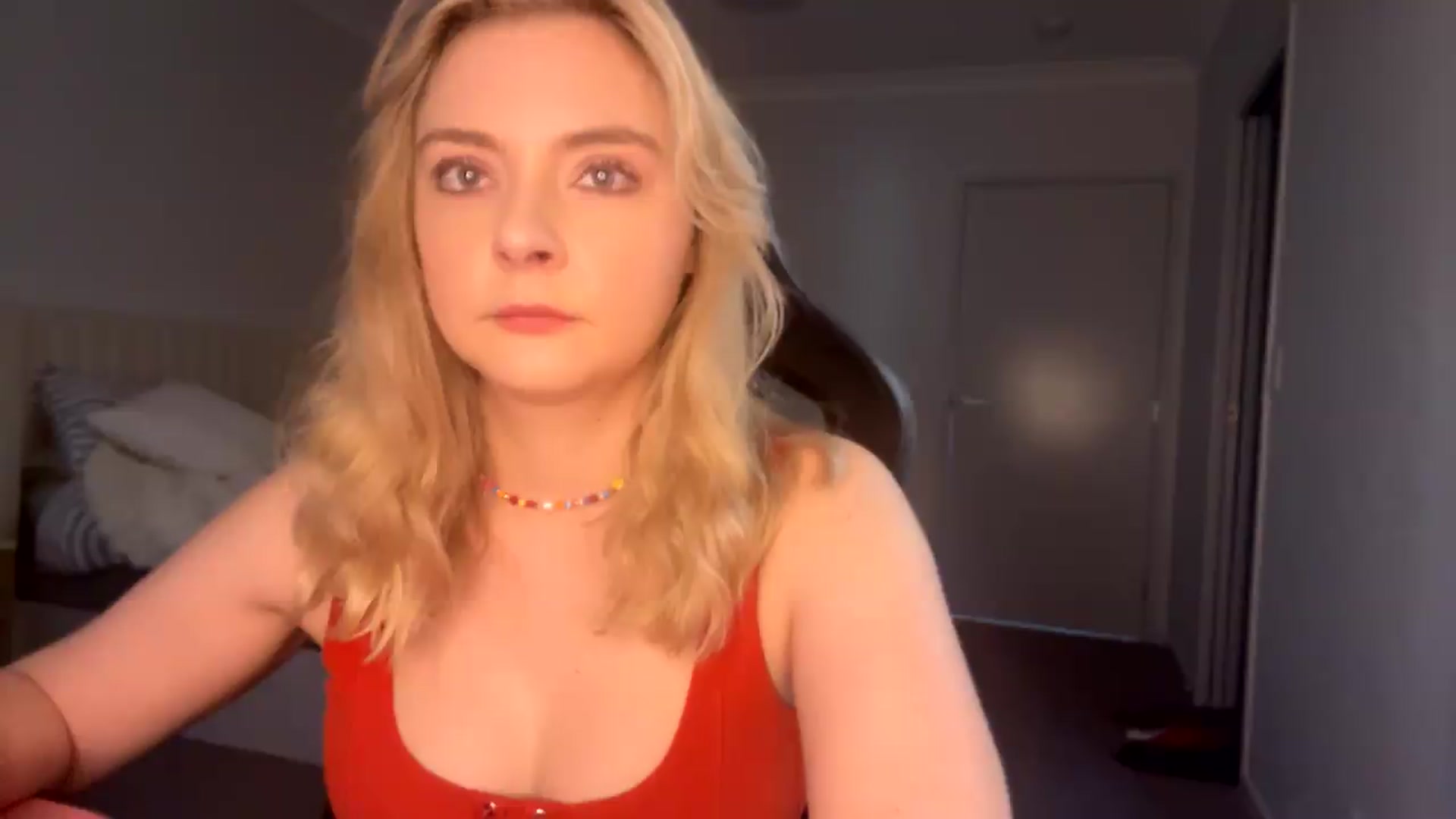 Gallery image thumbnail from Lotttiee's myfreecams stream on, 09/15/2026, 07:04 image 9 of 20