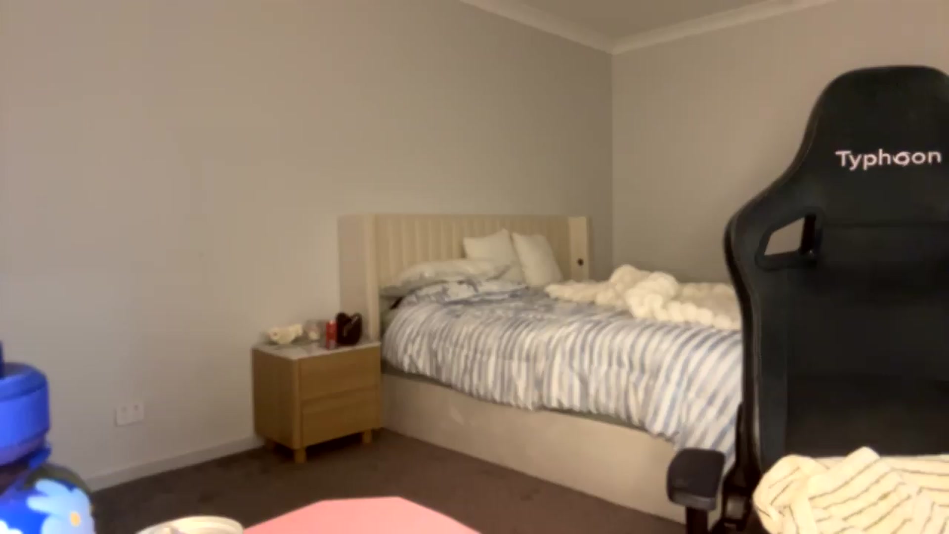 Gallery image thumbnail from Lotttiee's myfreecams stream on, 09/17/2026, 07:32 image 15 of 20