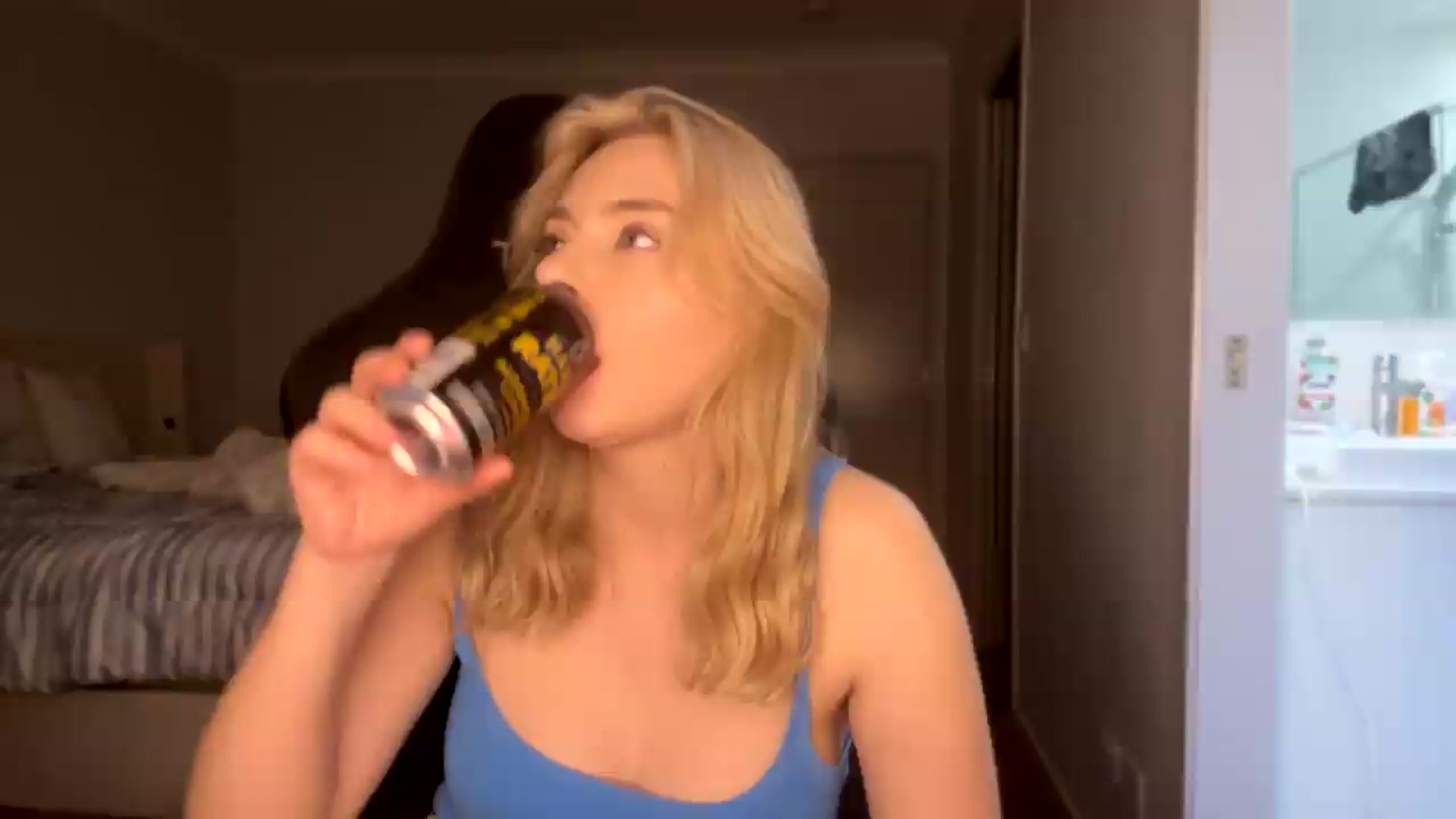 Gallery image thumbnail from Lotttiee's myfreecams stream on, 09/17/2026, 07:32 image 2 of 20