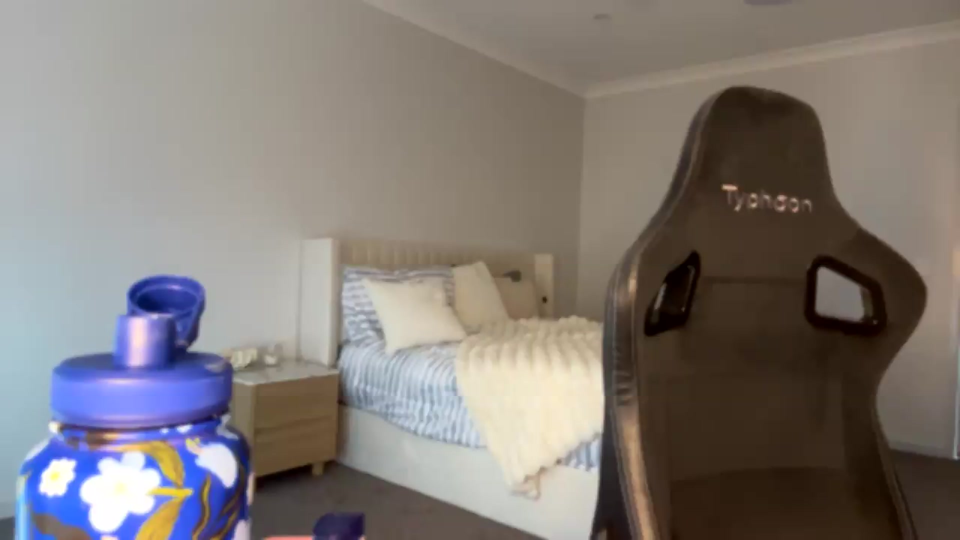 Gallery image thumbnail from Lotttiee's myfreecams stream on, 09/17/2026, 23:38 image 4 of 20