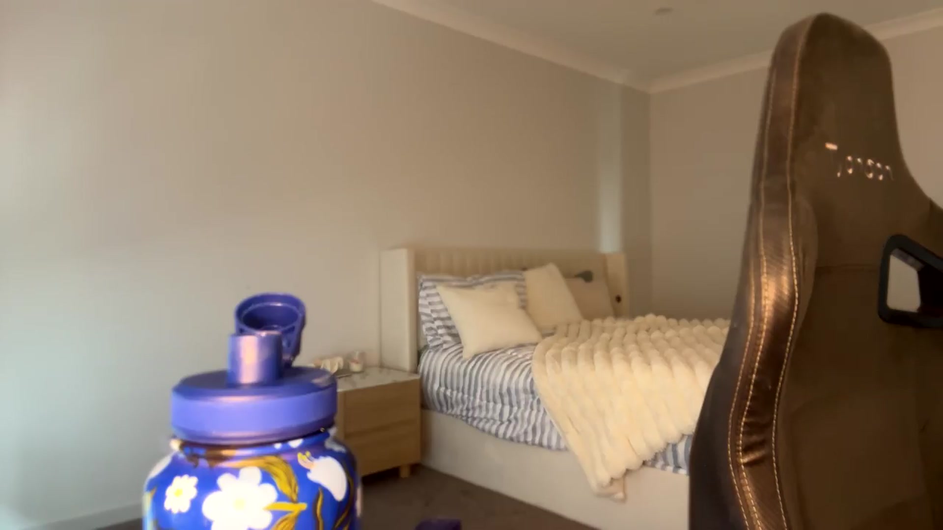 Gallery image thumbnail from Lotttiee's myfreecams stream on, 09/17/2026, 23:38 image 6 of 20