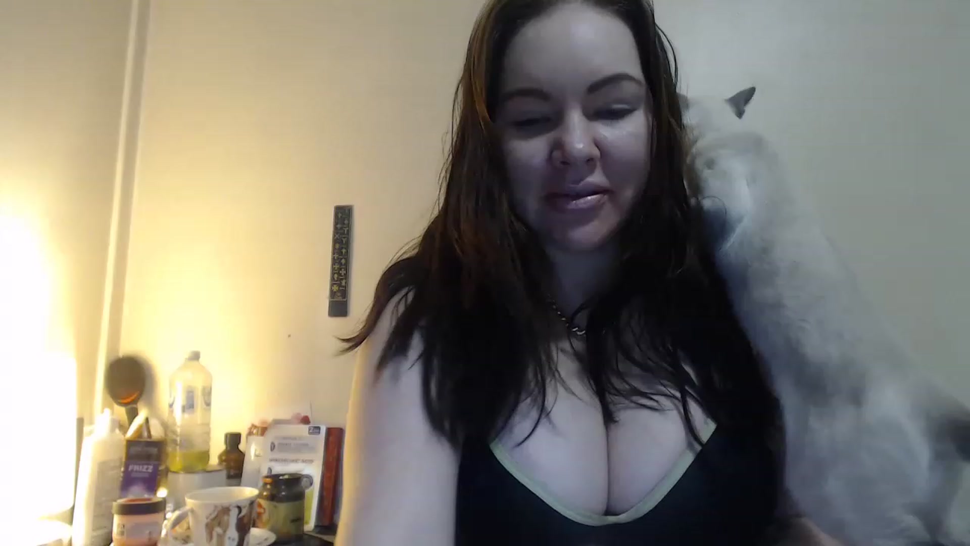 Gallery image thumbnail from LouisaAmbers's myfreecams stream on, 03/12/2023, 10:09 image 3 of 20