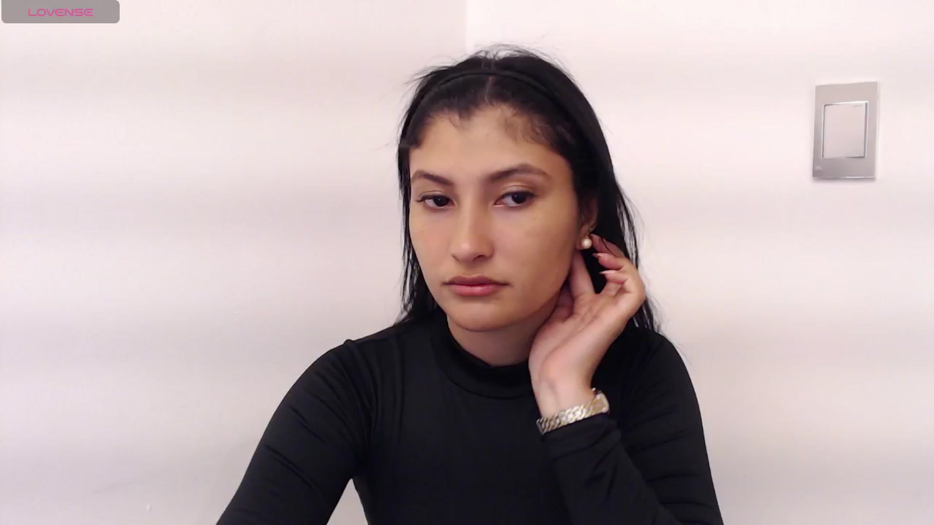 Gallery image thumbnail from Louisk's myfreecams stream on, 11/13/2024, 12:08 image 14 of 20