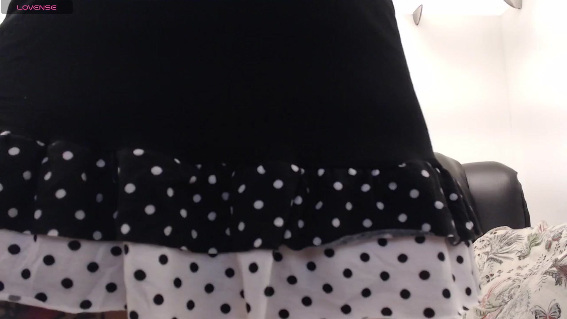 Gallery image thumbnail from Louisk's myfreecams stream on, 11/28/2024, 16:03 image 8 of 20