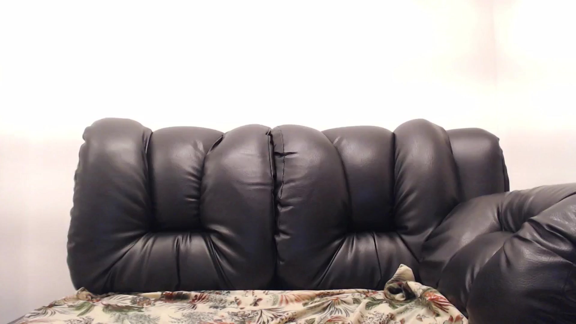 Gallery image thumbnail from Louisk's myfreecams stream on, 12/12/2024, 12:29 image 15 of 20