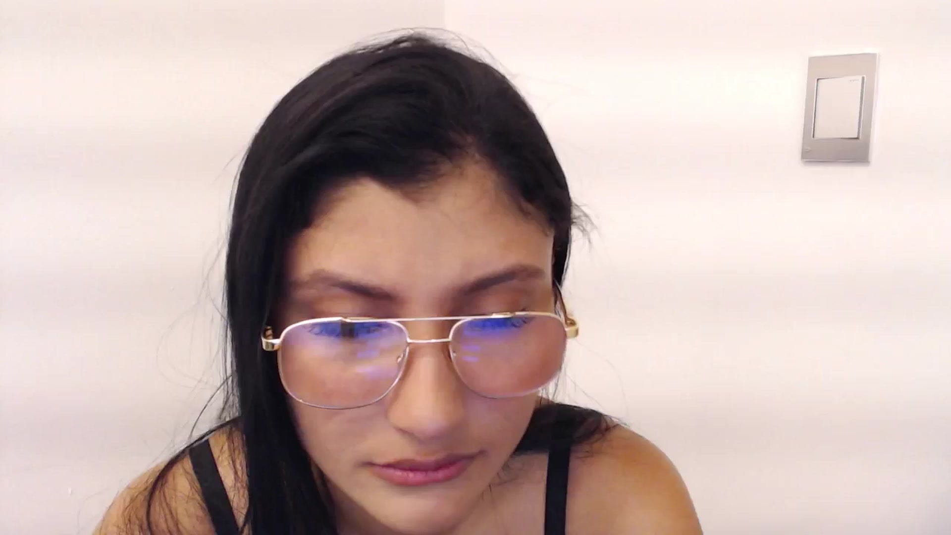 Gallery image thumbnail from Louisk's myfreecams stream on, 12/13/2024, 12:13 image 11 of 20