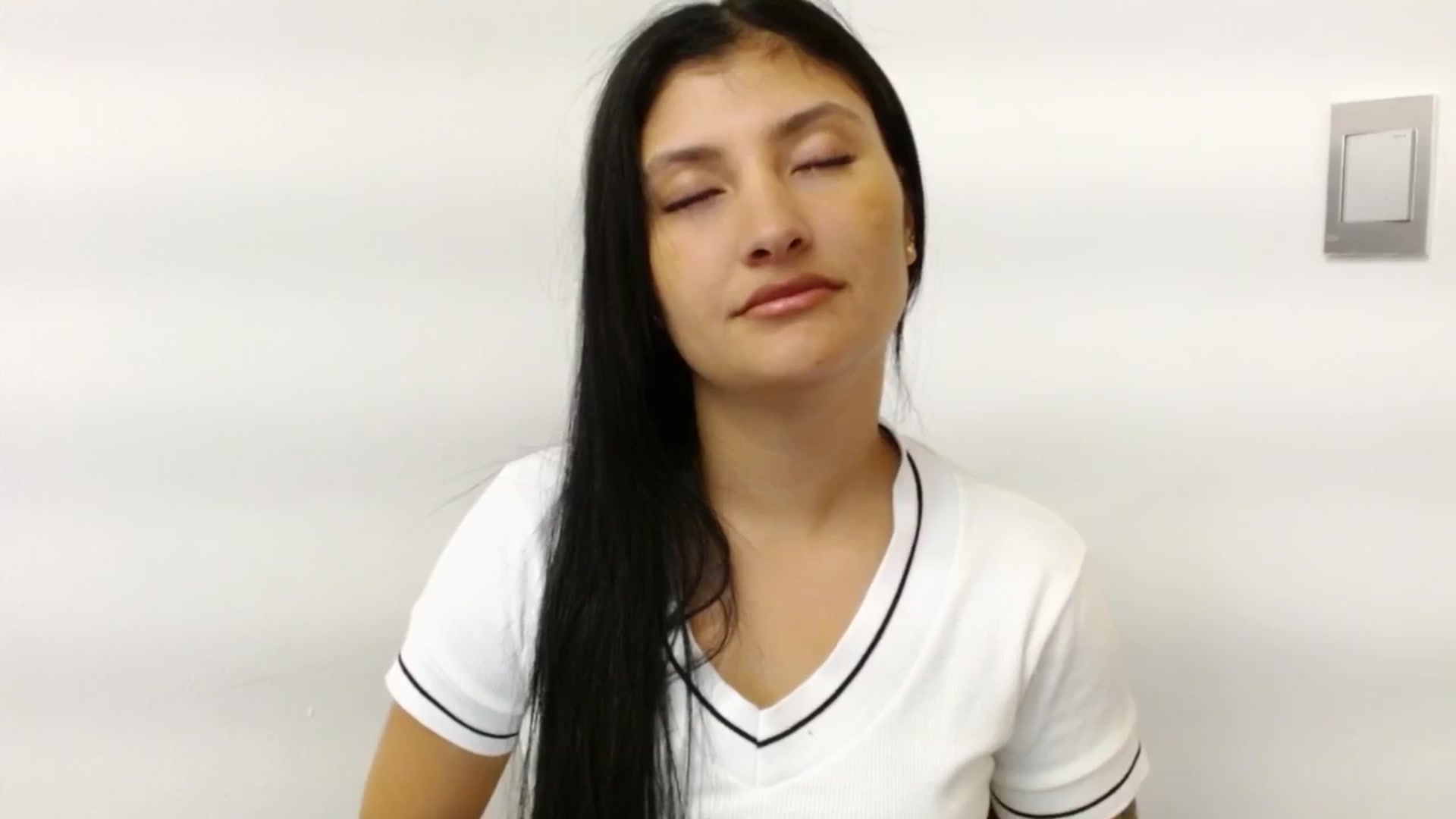 Gallery image thumbnail from Louisk's myfreecams stream on, 12/29/2024, 11:43 image 15 of 20