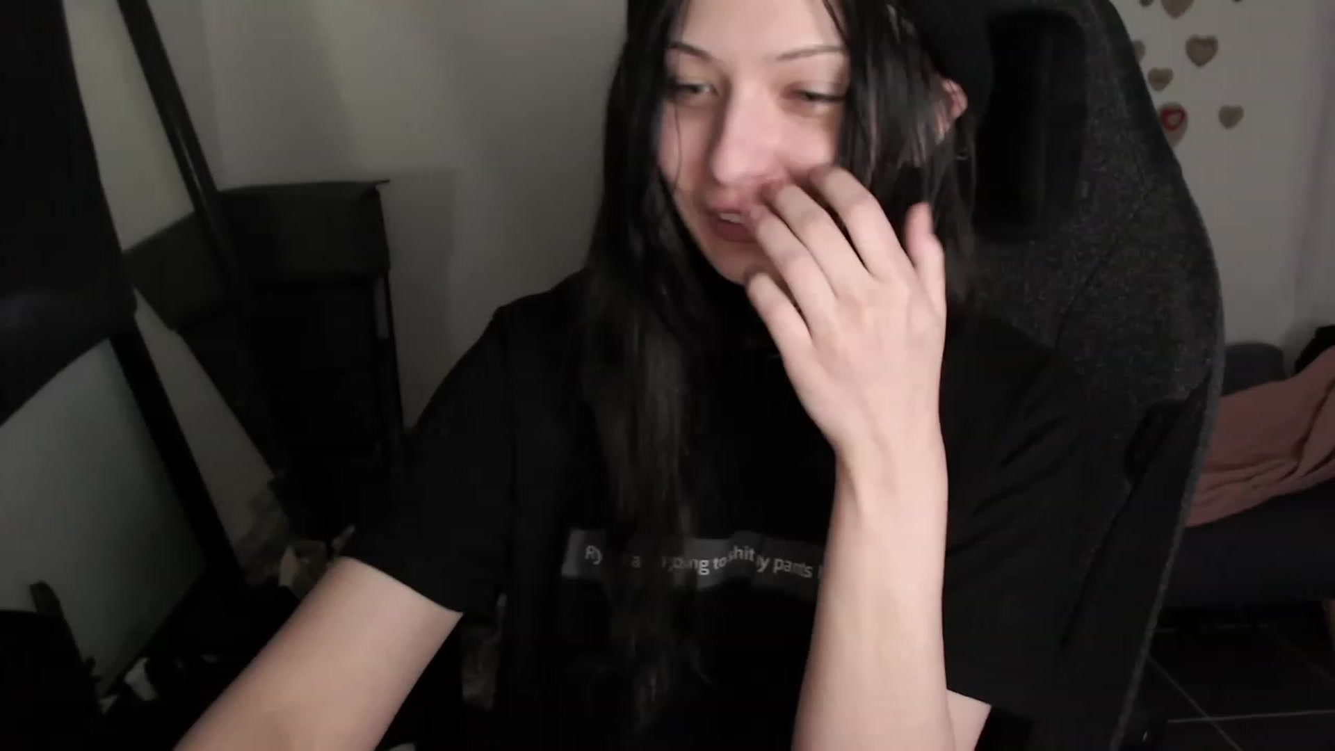 Gallery image thumbnail from Lounge1OOOOOO's myfreecams stream on, 08/07/2023, 04:06 image 11 of 20