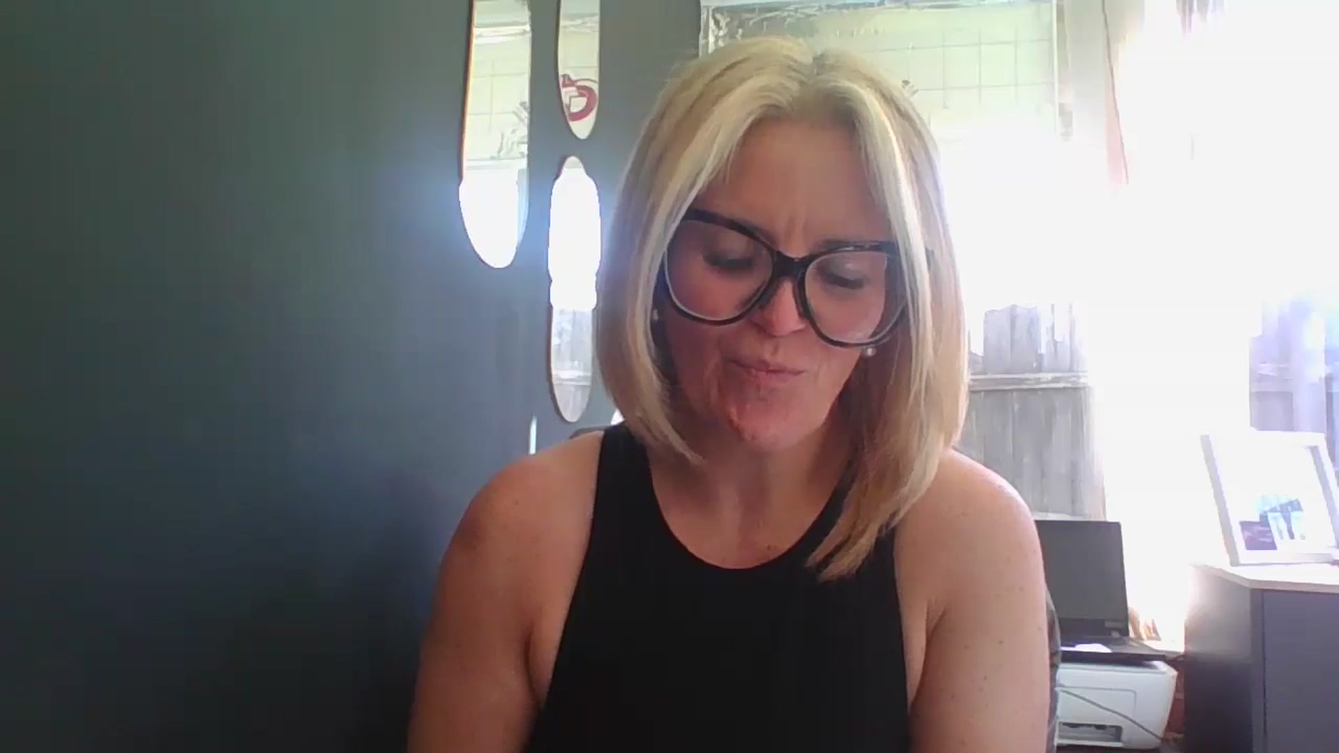 Gallery image thumbnail from Loux31x's myfreecams stream on, 04/01/2025, 09:09 image 14 of 20