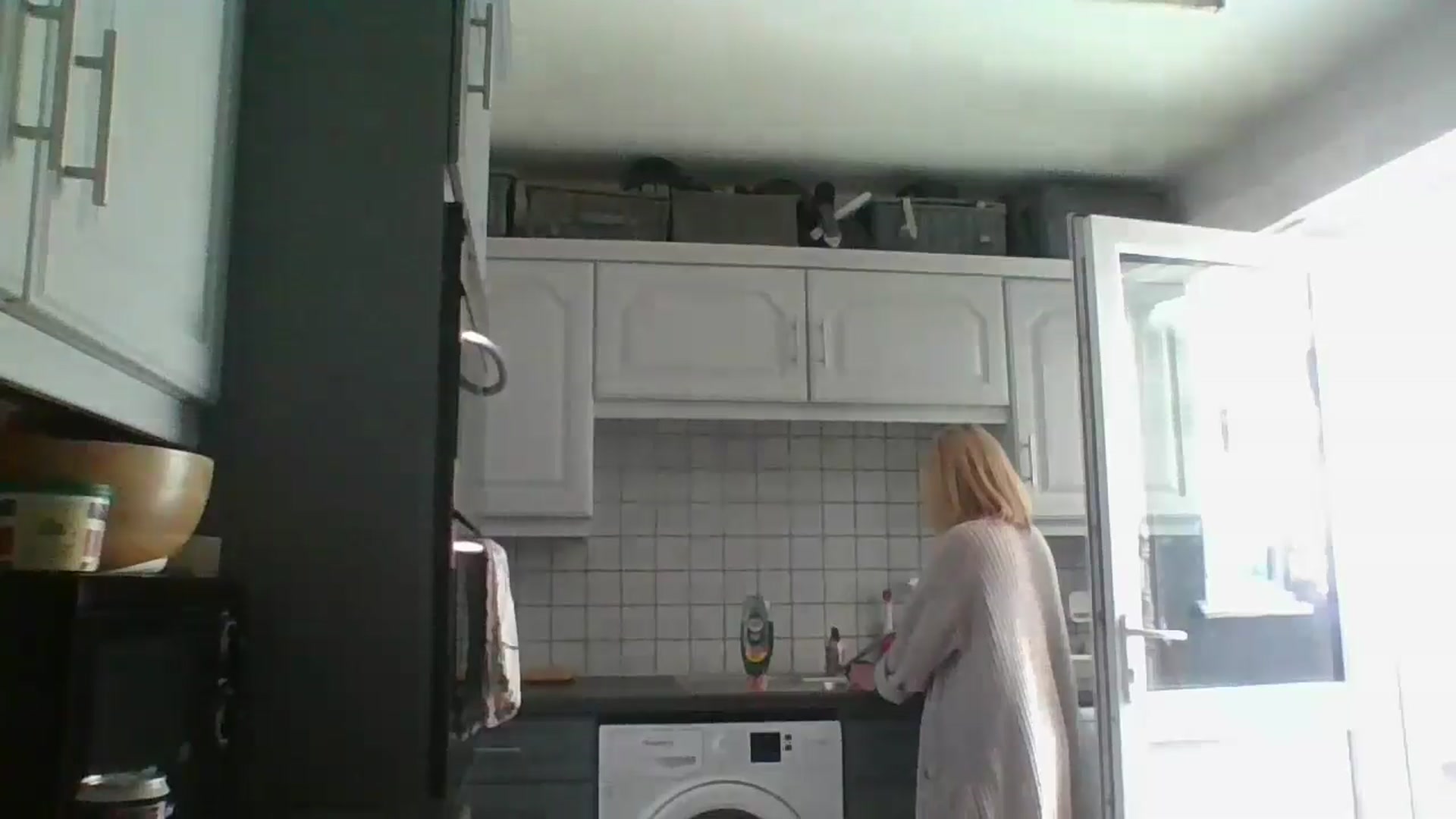 Gallery image thumbnail from Loux31x's myfreecams stream on, 04/15/2025, 15:24 image 3 of 20