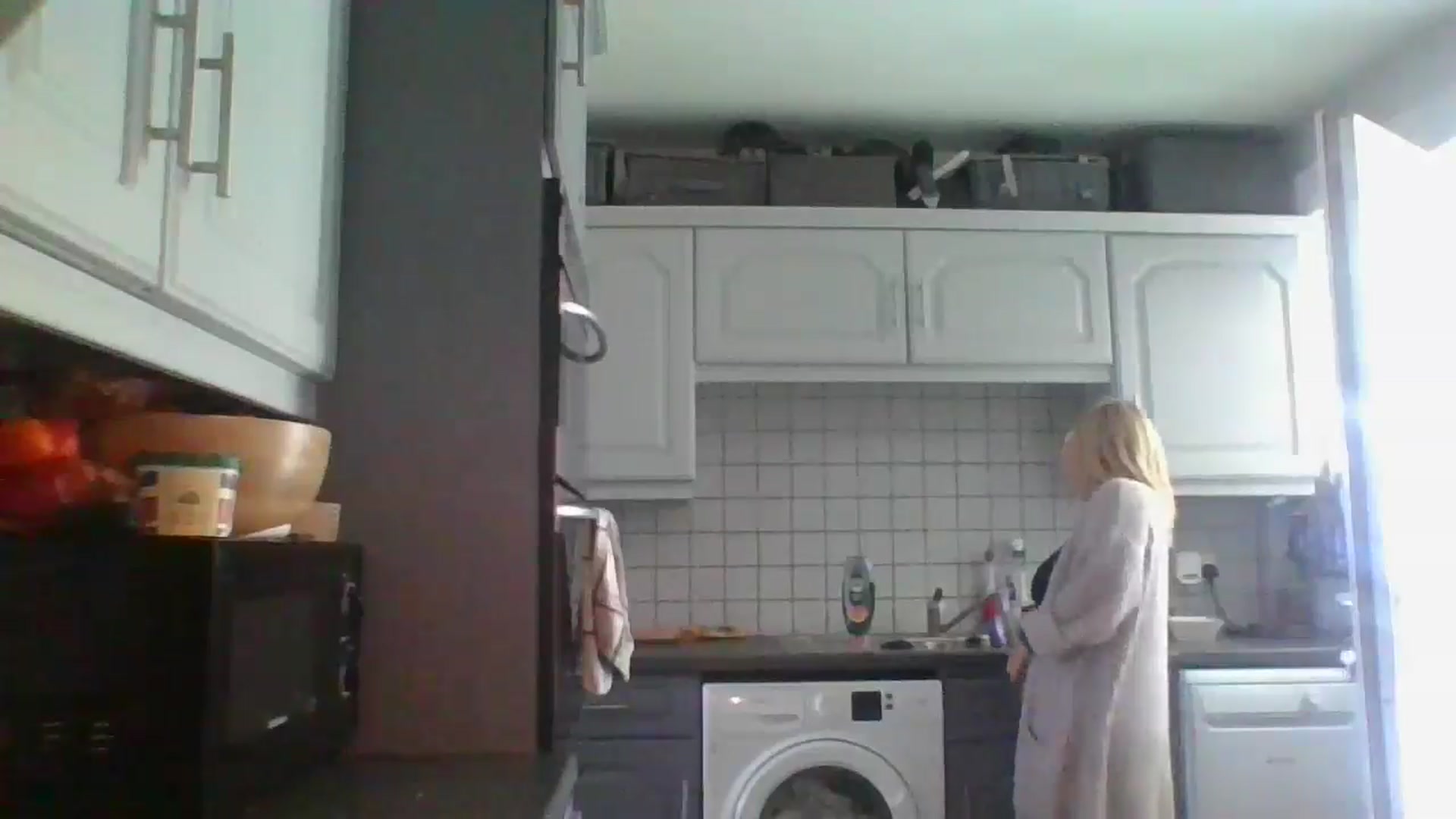 Gallery image thumbnail from Loux31x's myfreecams stream on, 04/15/2025, 15:24 image 8 of 20