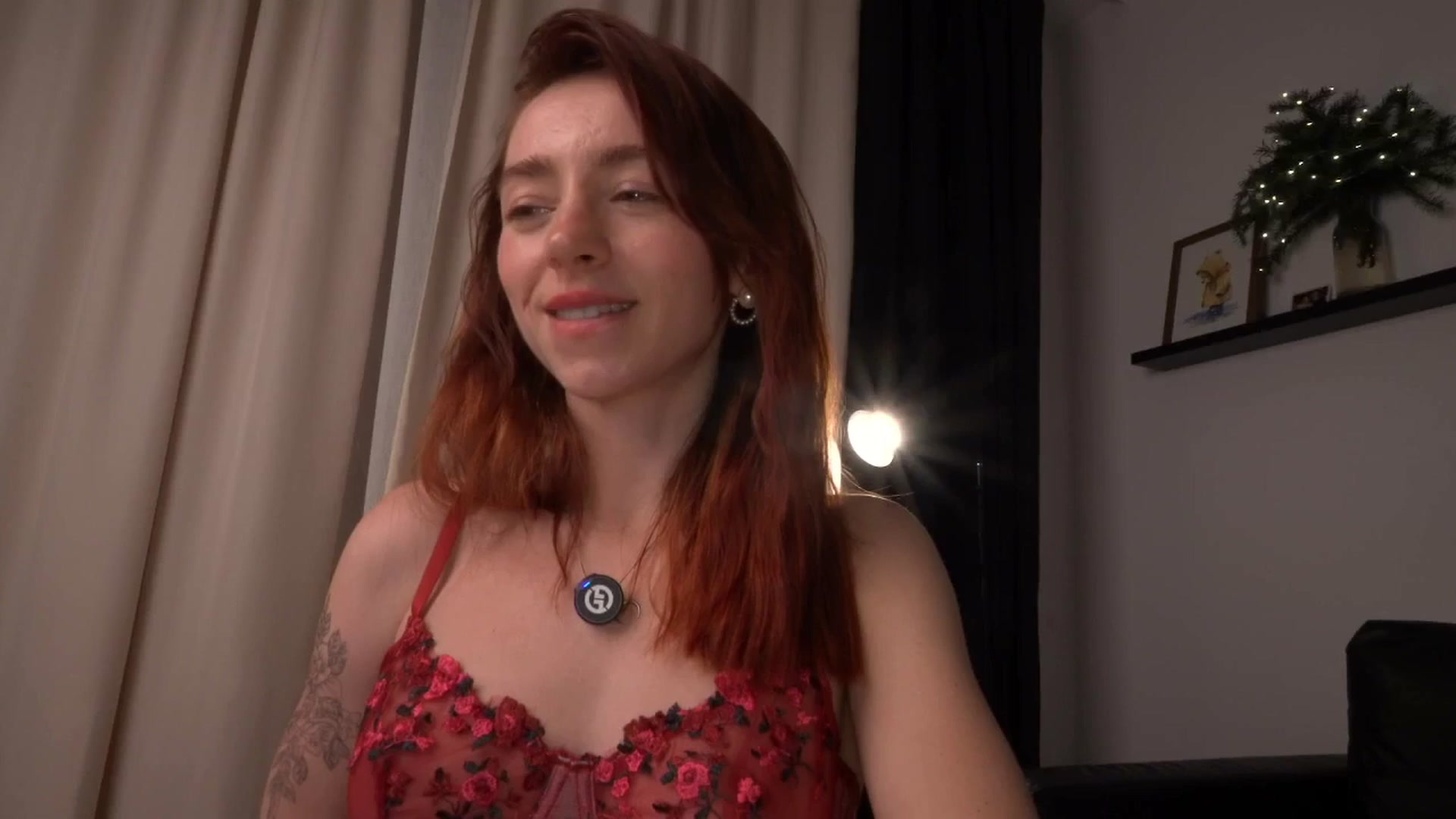 Gallery image thumbnail from LoveAmeli's myfreecams stream on, 12/24/2025, 19:30 image 16 of 20
