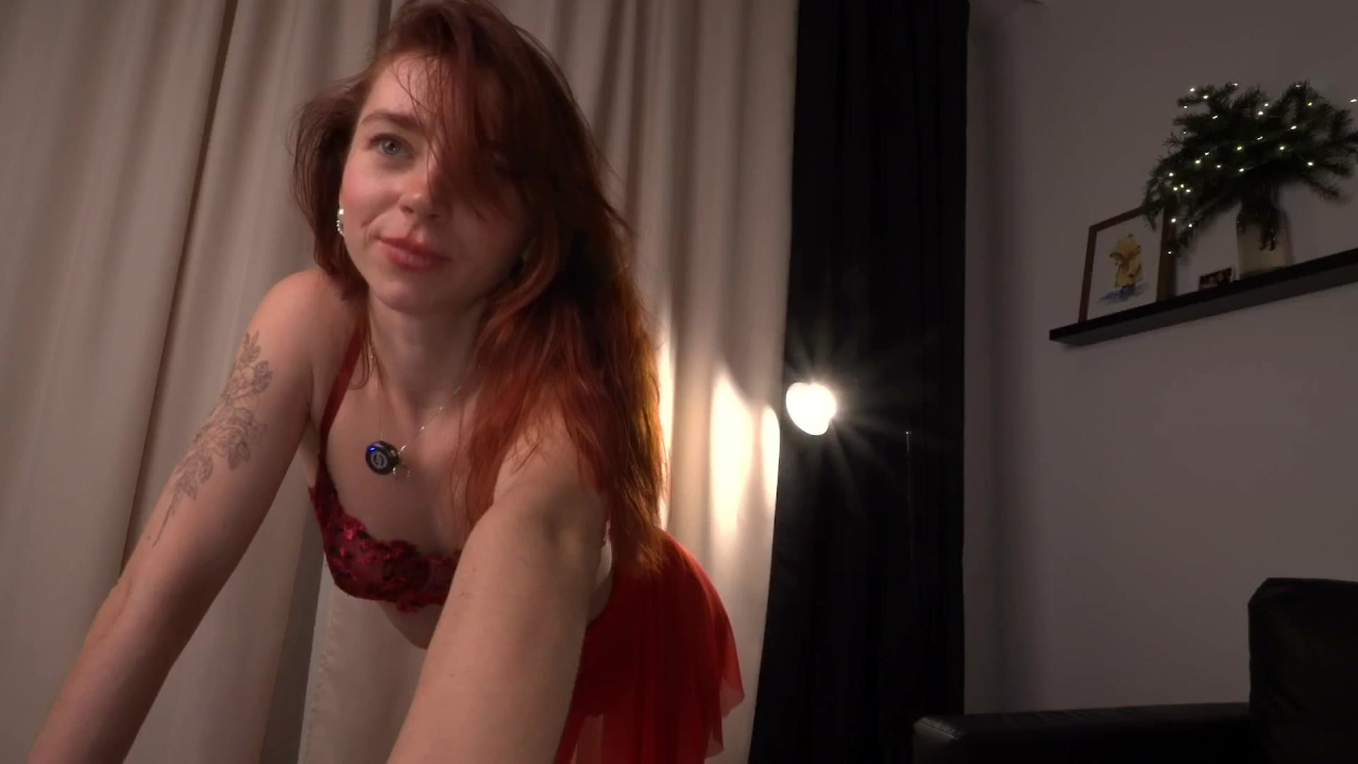 Gallery image thumbnail from LoveAmeli's myfreecams stream on, 12/24/2025, 19:30 image 6 of 20