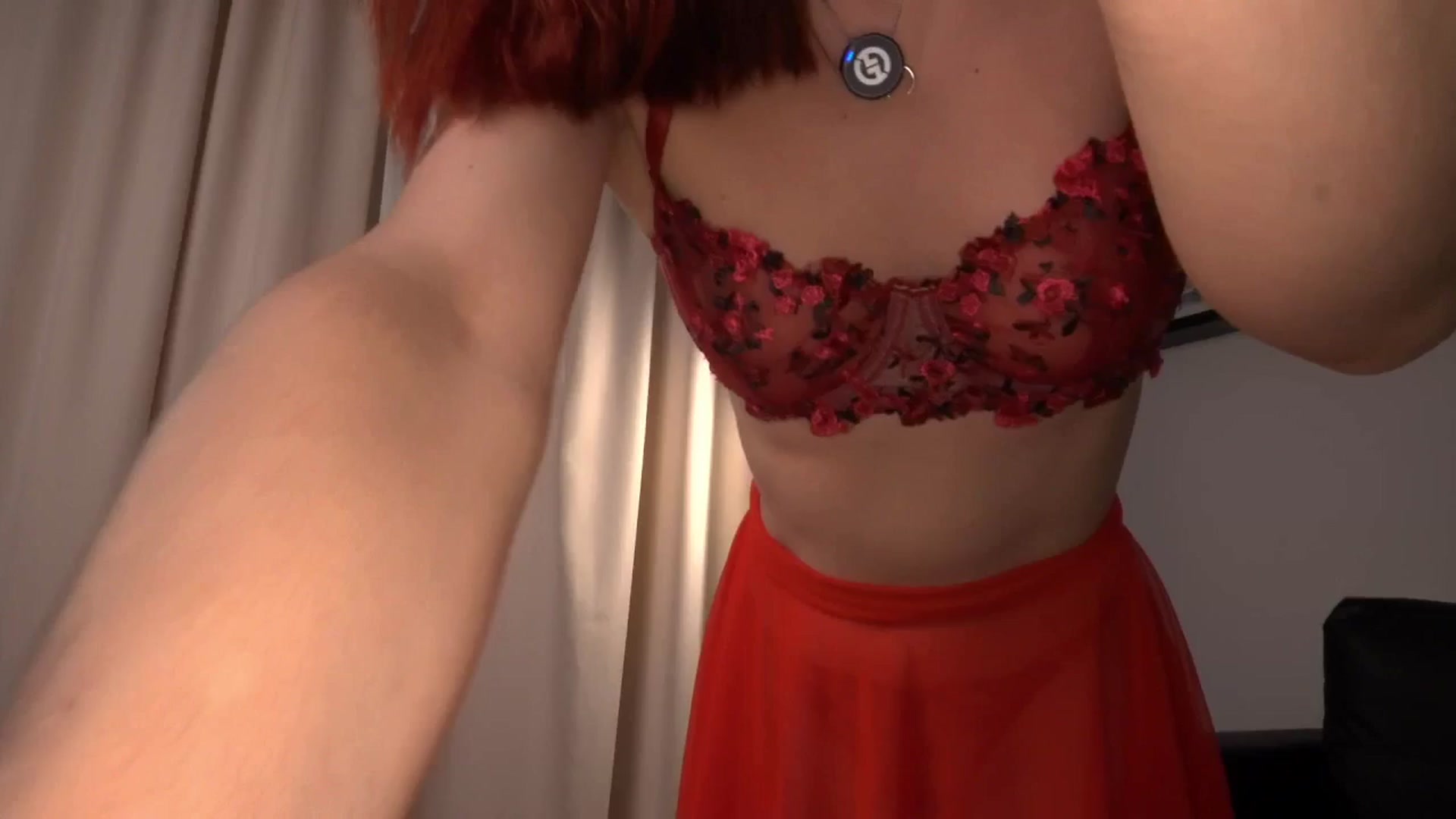 Gallery image thumbnail from LoveAmeli's myfreecams stream on, 12/24/2025, 19:30 image 2 of 20