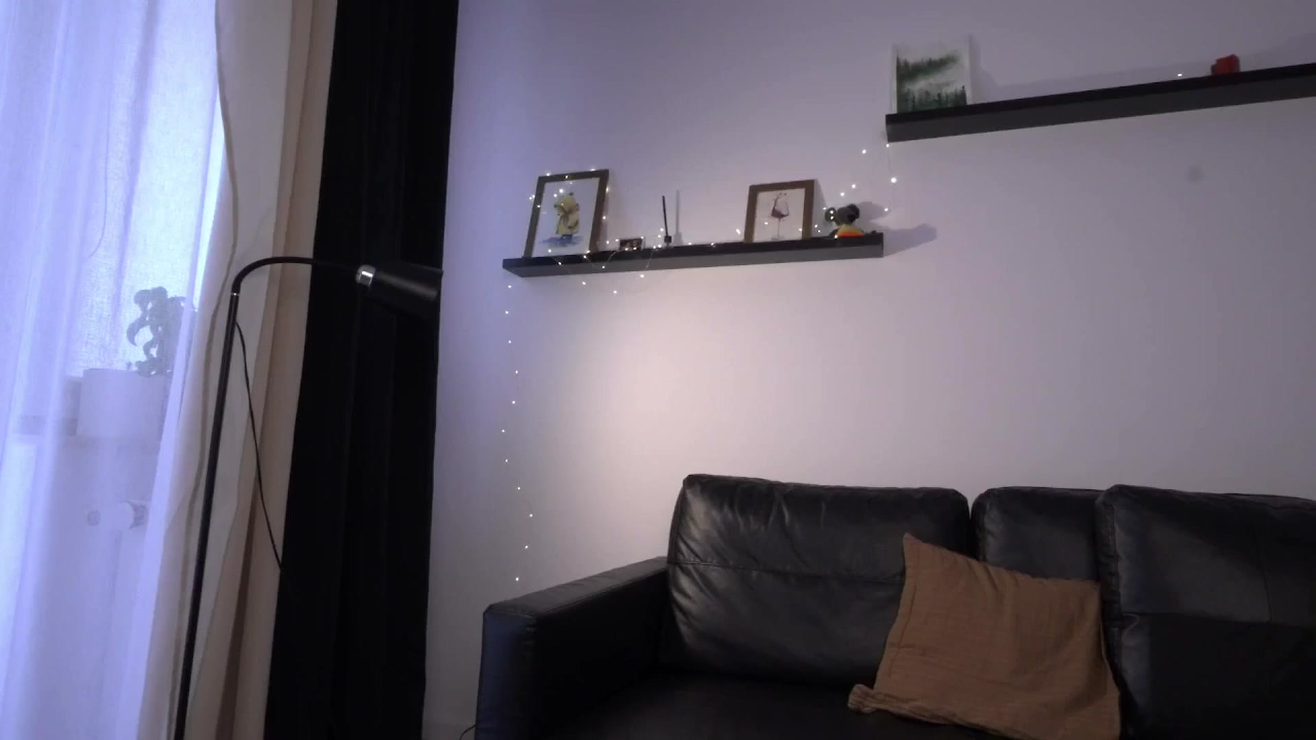 Gallery image thumbnail from LoveAmeli's myfreecams stream on, 04/11/2026, 18:56 image 4 of 20