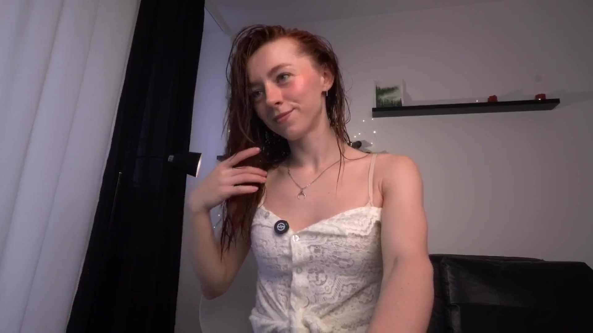Gallery image thumbnail from LoveAmeli's myfreecams stream on, 04/12/2026, 18:12 image 5 of 20