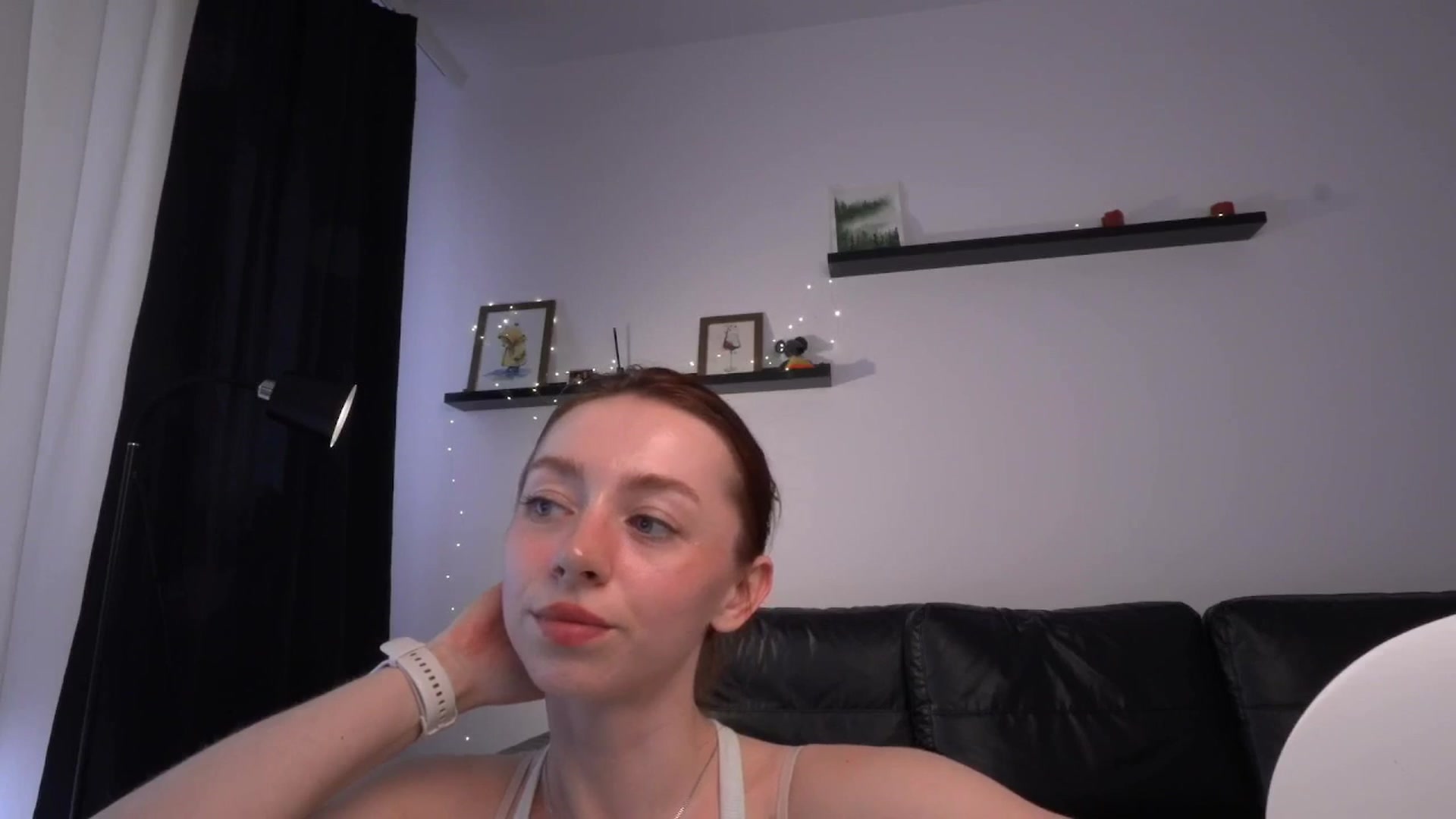 Gallery image thumbnail from LoveAmeli's myfreecams stream on, 04/16/2026, 18:30 image 5 of 20