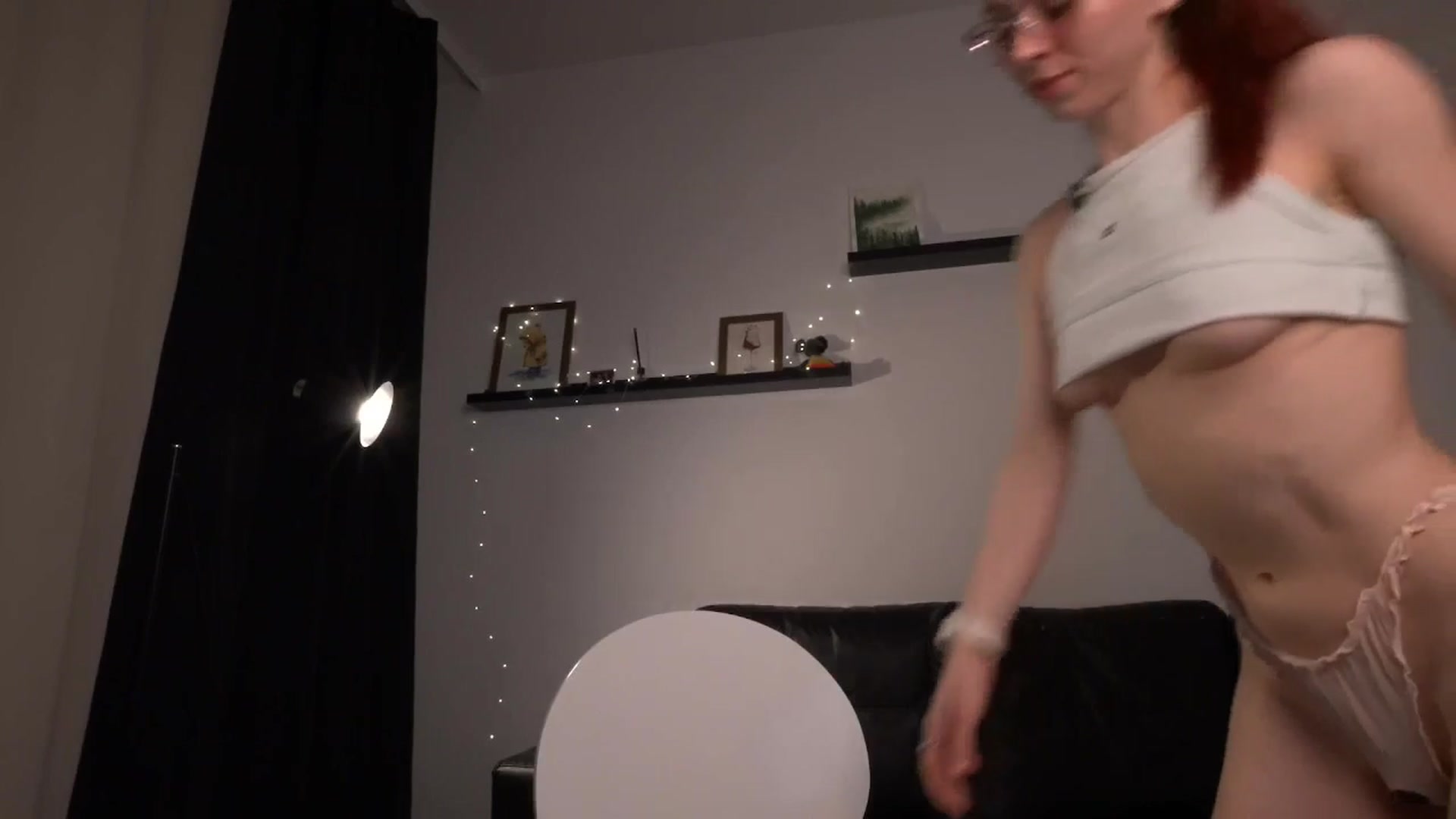 Gallery image thumbnail from LoveAmeli's myfreecams stream on, 04/16/2026, 20:01 image 9 of 20