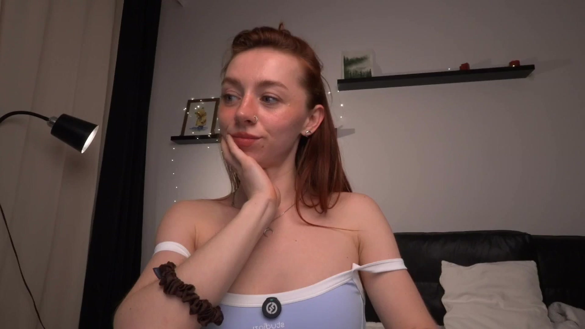Gallery image thumbnail from LoveAmeli's myfreecams stream on, 04/25/2026, 20:59 image 16 of 20