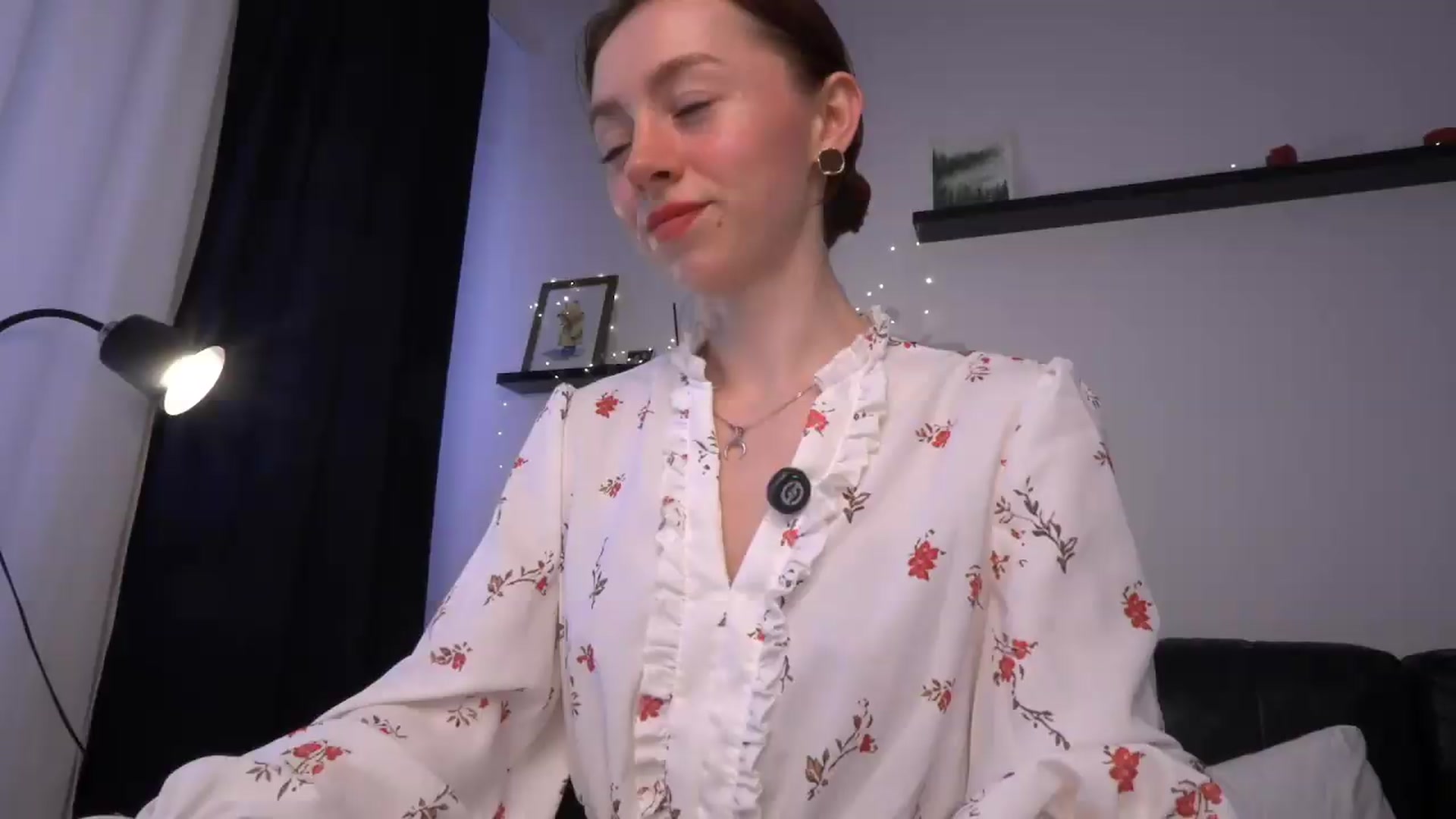 Gallery image thumbnail from LoveAmeli's myfreecams stream on, 05/02/2026, 17:30 image 1 of 20
