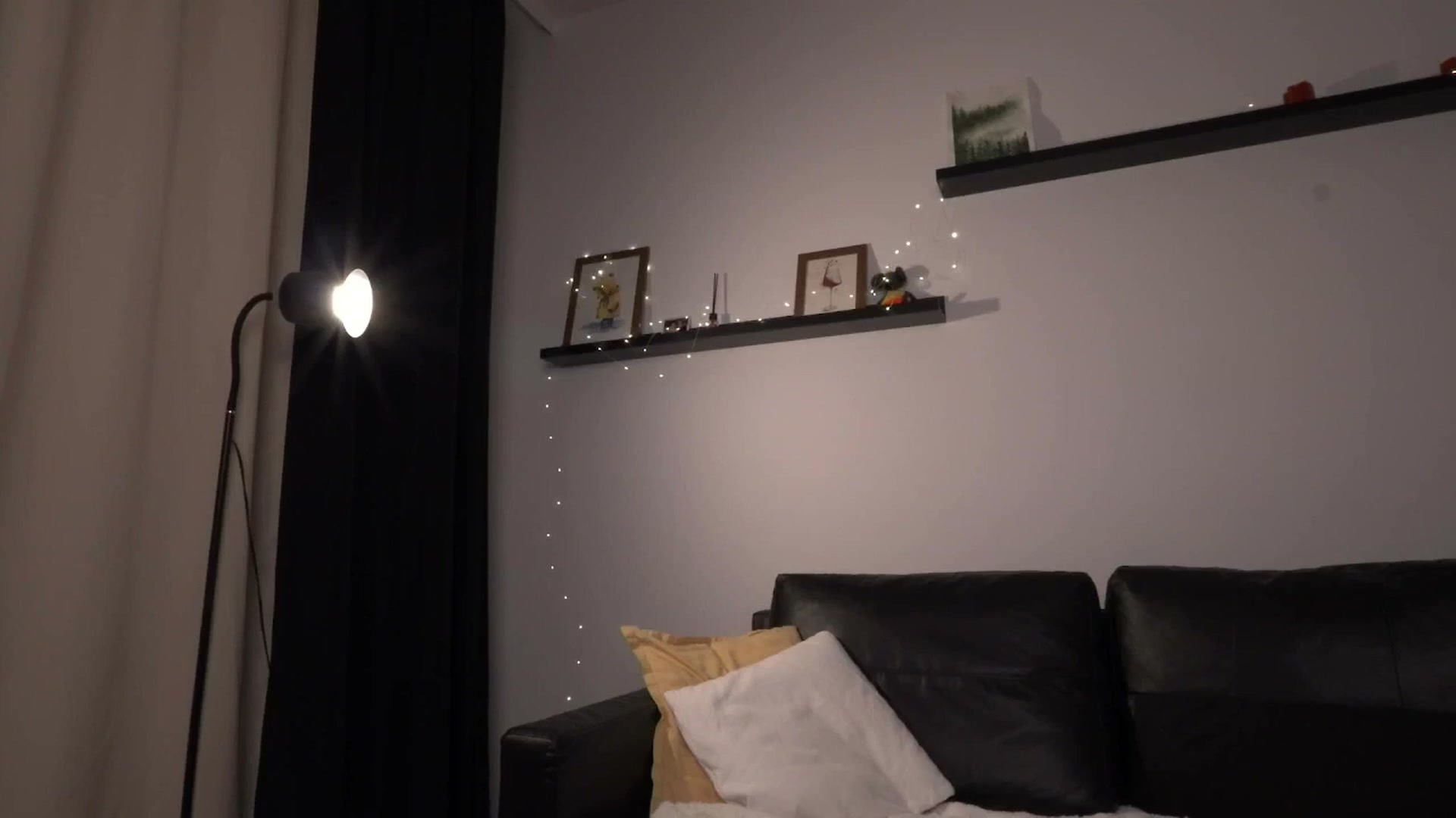 Gallery image thumbnail from LoveAmeli's myfreecams stream on, 05/03/2026, 19:50 image 3 of 20