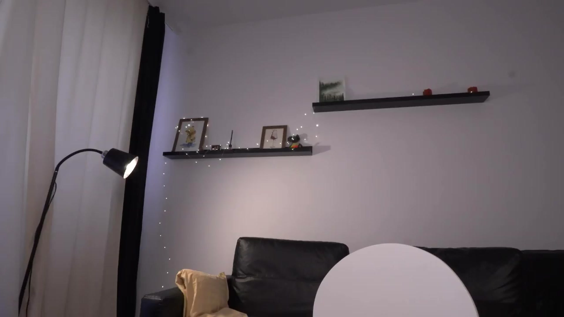 Gallery image thumbnail from LoveAmeli's myfreecams stream on, 05/10/2026, 18:26 image 11 of 20