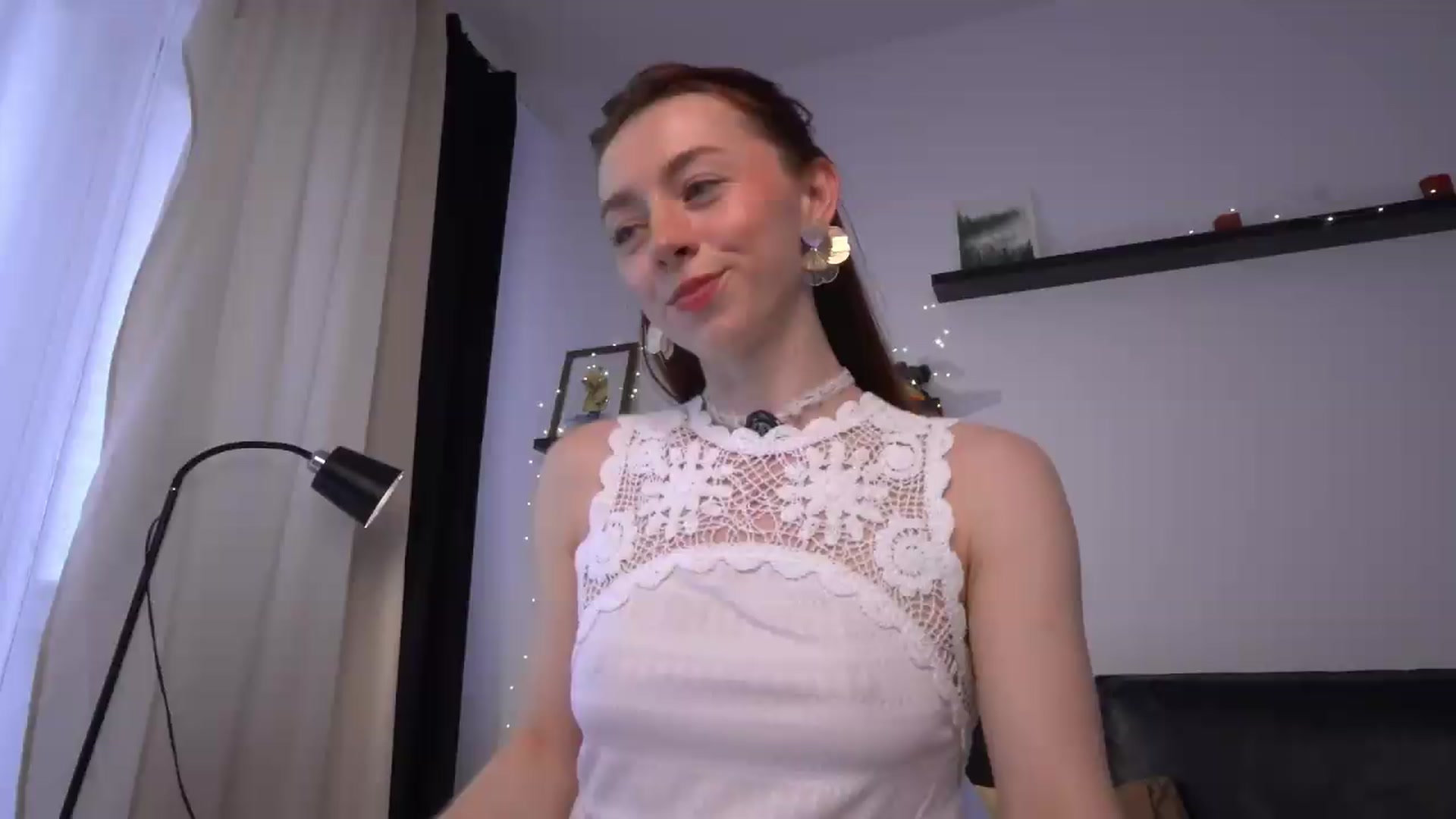 Gallery image thumbnail from LoveAmeli's myfreecams stream on, 05/30/2026, 15:31 image 18 of 20