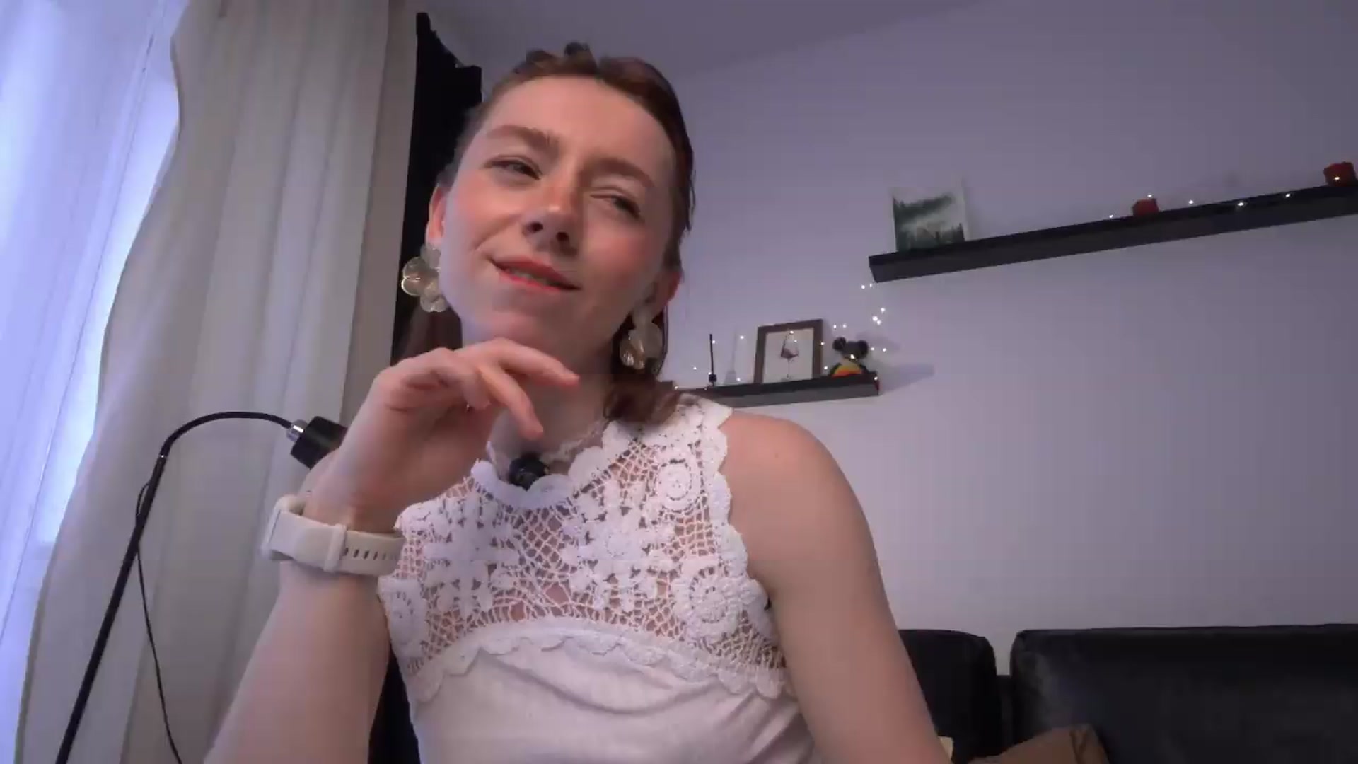 Gallery image thumbnail from LoveAmeli's myfreecams stream on, 05/30/2026, 15:54 image 17 of 20
