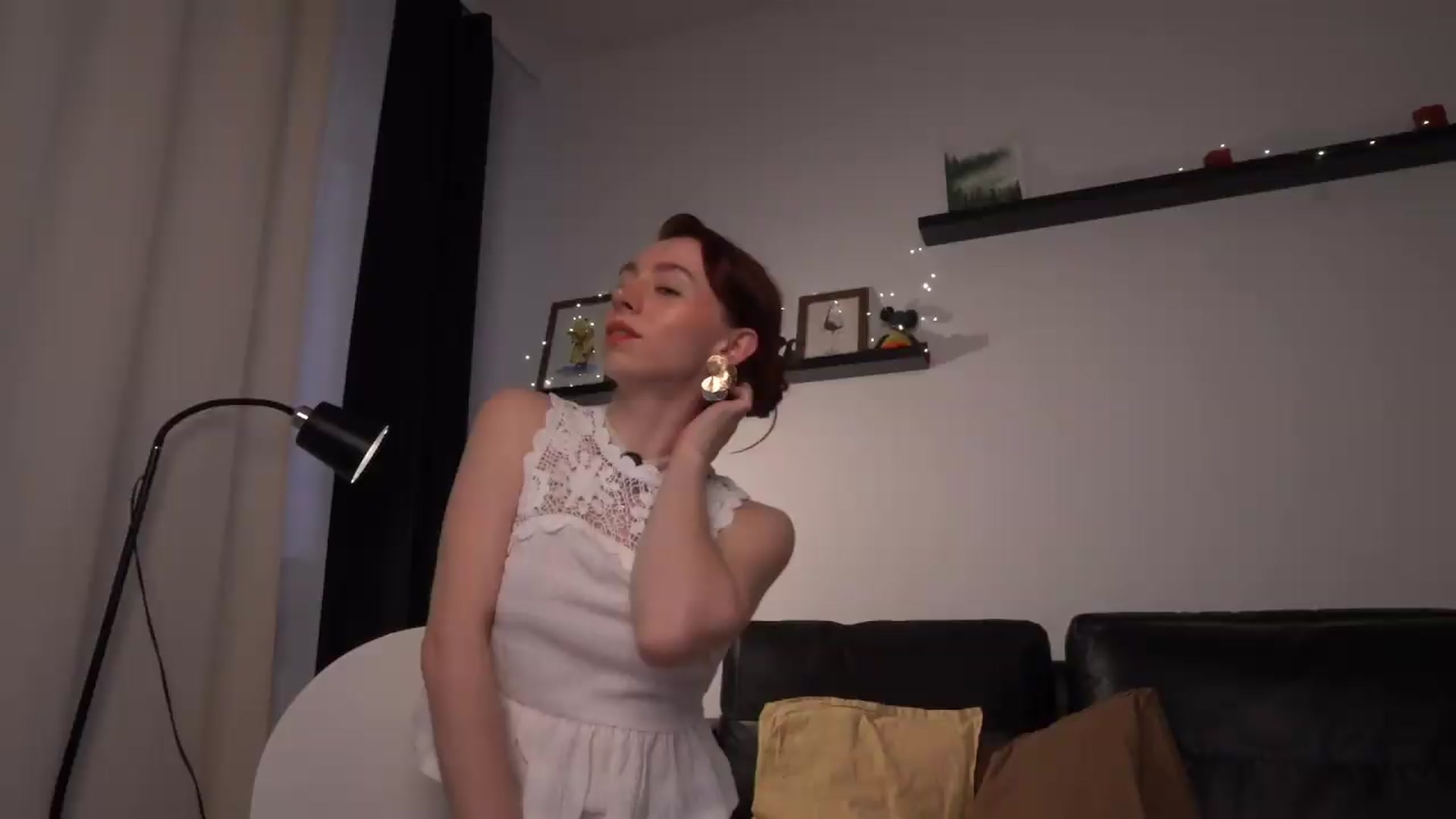 Gallery image thumbnail from LoveAmeli's myfreecams stream on, 05/30/2026, 18:10 image 5 of 20