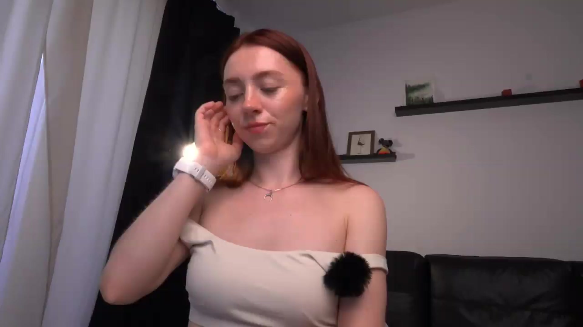 Gallery image thumbnail from LoveAmeli's myfreecams stream on, 06/25/2026, 18:01 image 2 of 20