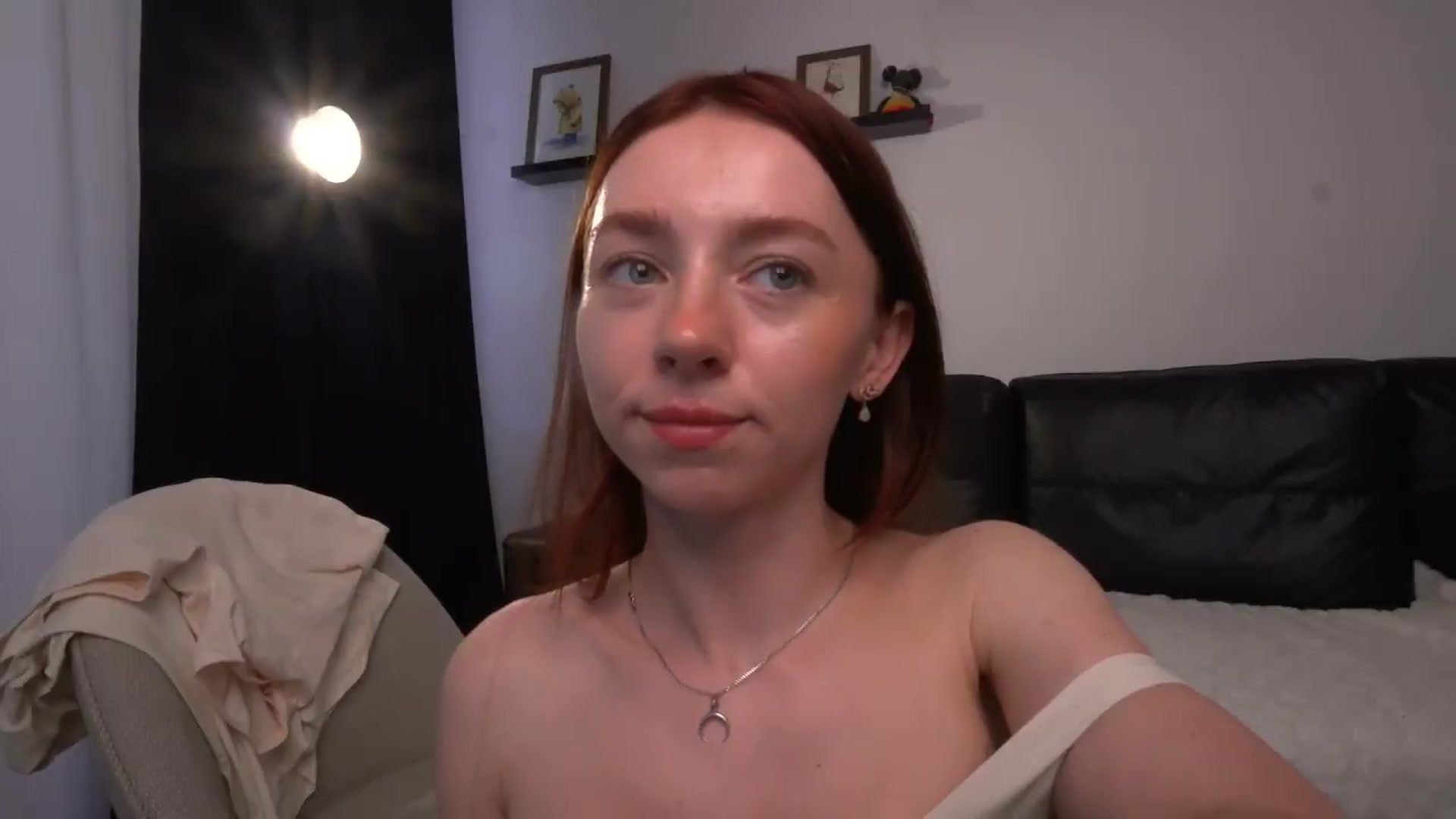 Gallery image thumbnail from LoveAmeli's myfreecams stream on, 06/25/2026, 18:01 image 11 of 20