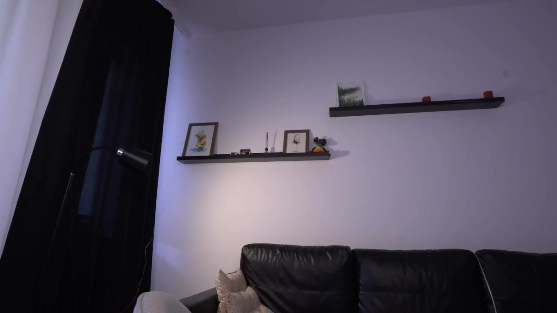 Gallery image thumbnail from LoveAmeli's myfreecams stream on, 07/19/2026, 16:04 image 3 of 20