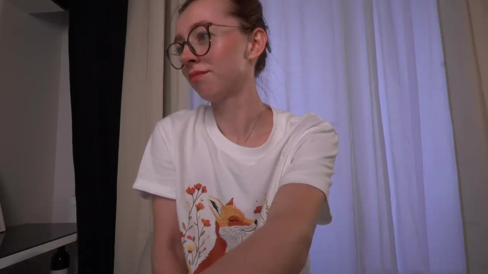 Gallery image thumbnail from LoveAmeli's myfreecams stream on, 08/16/2026, 19:32 image 6 of 20