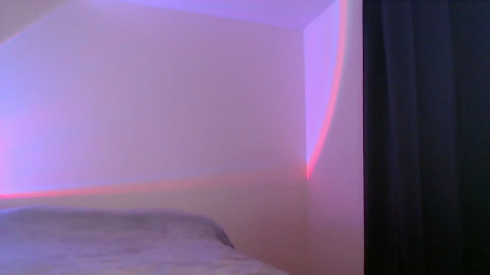 Gallery image thumbnail from LoveBug222's myfreecams stream on, 06/18/2025, 02:08 image 10 of 20