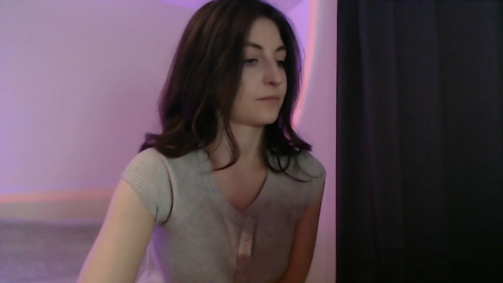 Gallery image thumbnail from LoveBug222's myfreecams stream on, 06/18/2025, 02:08 image 11 of 20