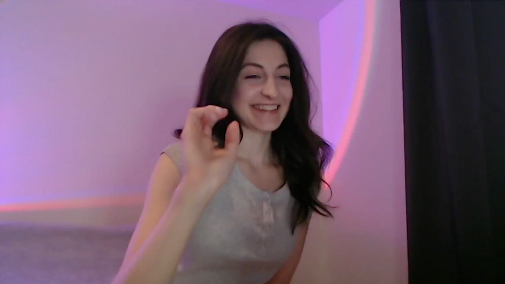 Gallery image thumbnail from LoveBug222's myfreecams stream on, 06/18/2025, 02:08 image 4 of 20