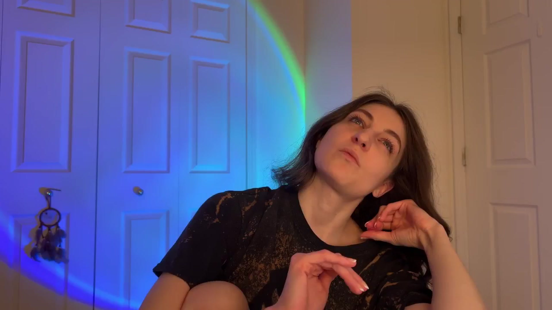 Gallery image thumbnail from LoveBug222's myfreecams stream on, 06/24/2025, 03:54 image 15 of 20