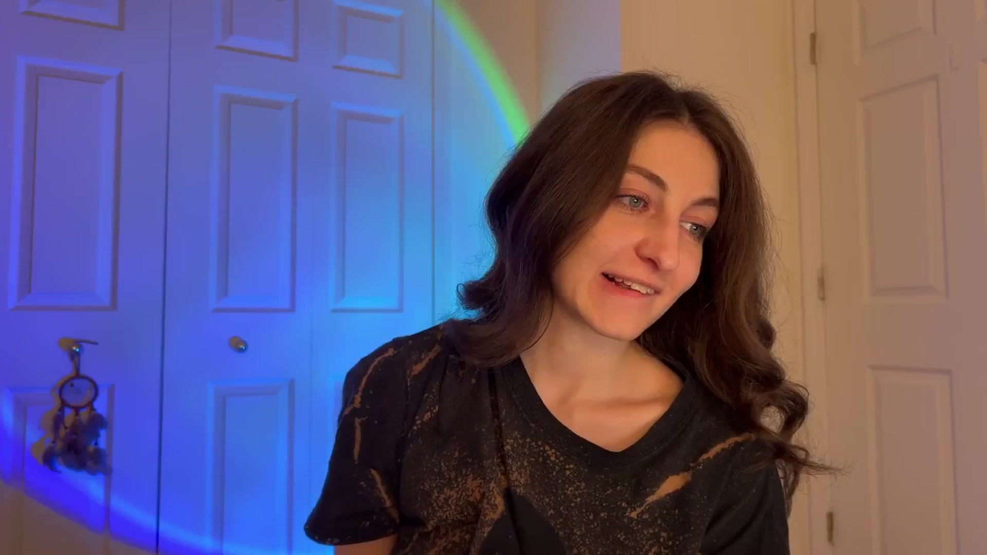 Gallery image thumbnail from LoveBug222's myfreecams stream on, 06/24/2025, 03:54 image 14 of 20