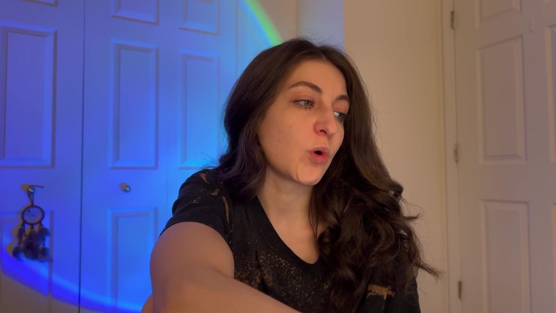Gallery image thumbnail from LoveBug222's myfreecams stream on, 06/24/2025, 04:38 image 3 of 20