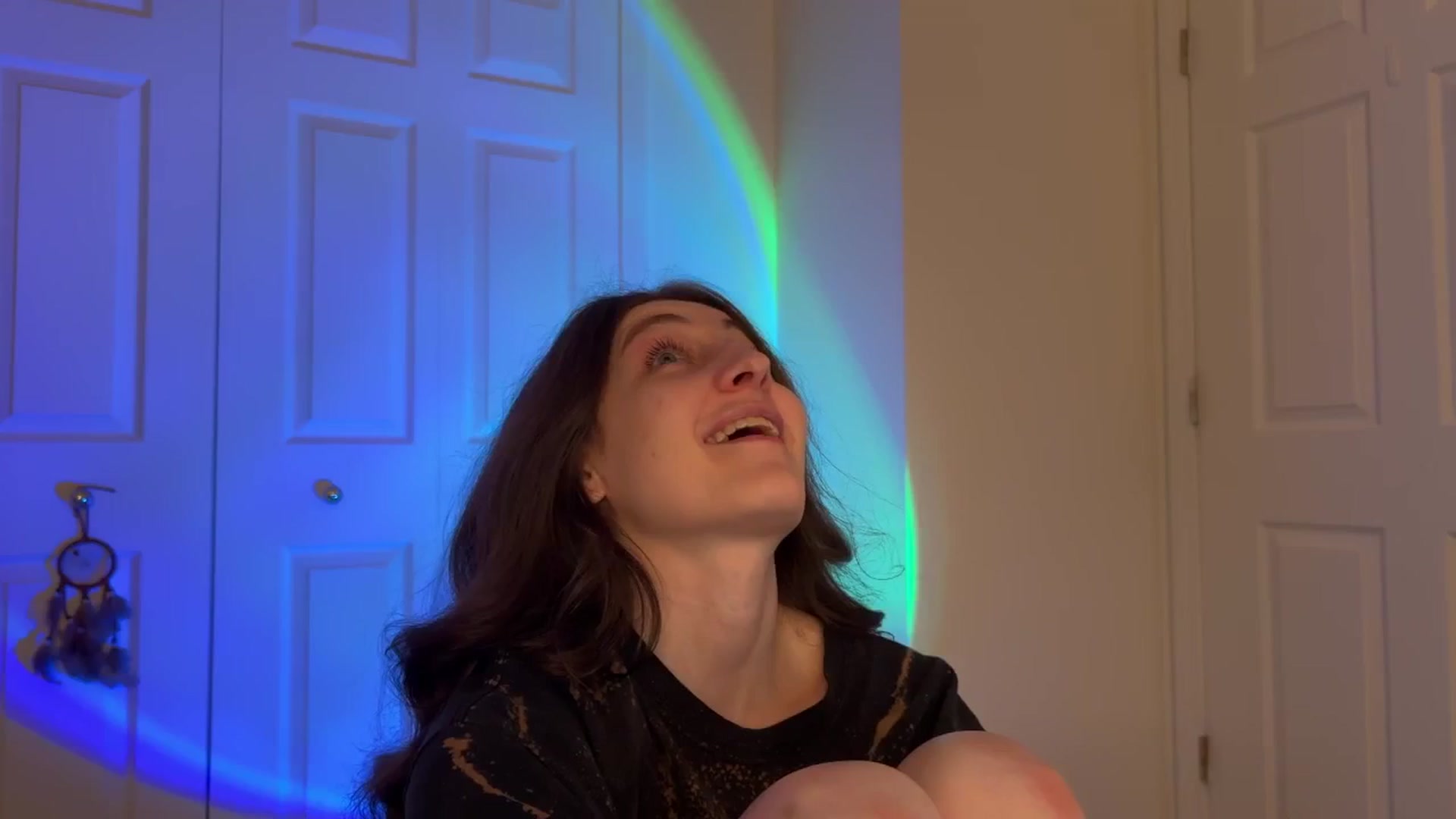 Gallery image thumbnail from LoveBug222's myfreecams stream on, 06/24/2025, 04:38 image 10 of 20