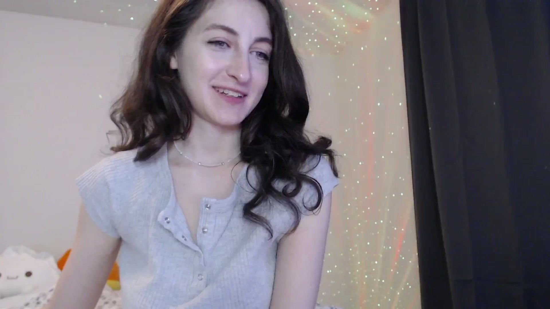 Gallery image thumbnail from LoveBug222's myfreecams stream on, 07/20/2025, 08:10 image 7 of 20