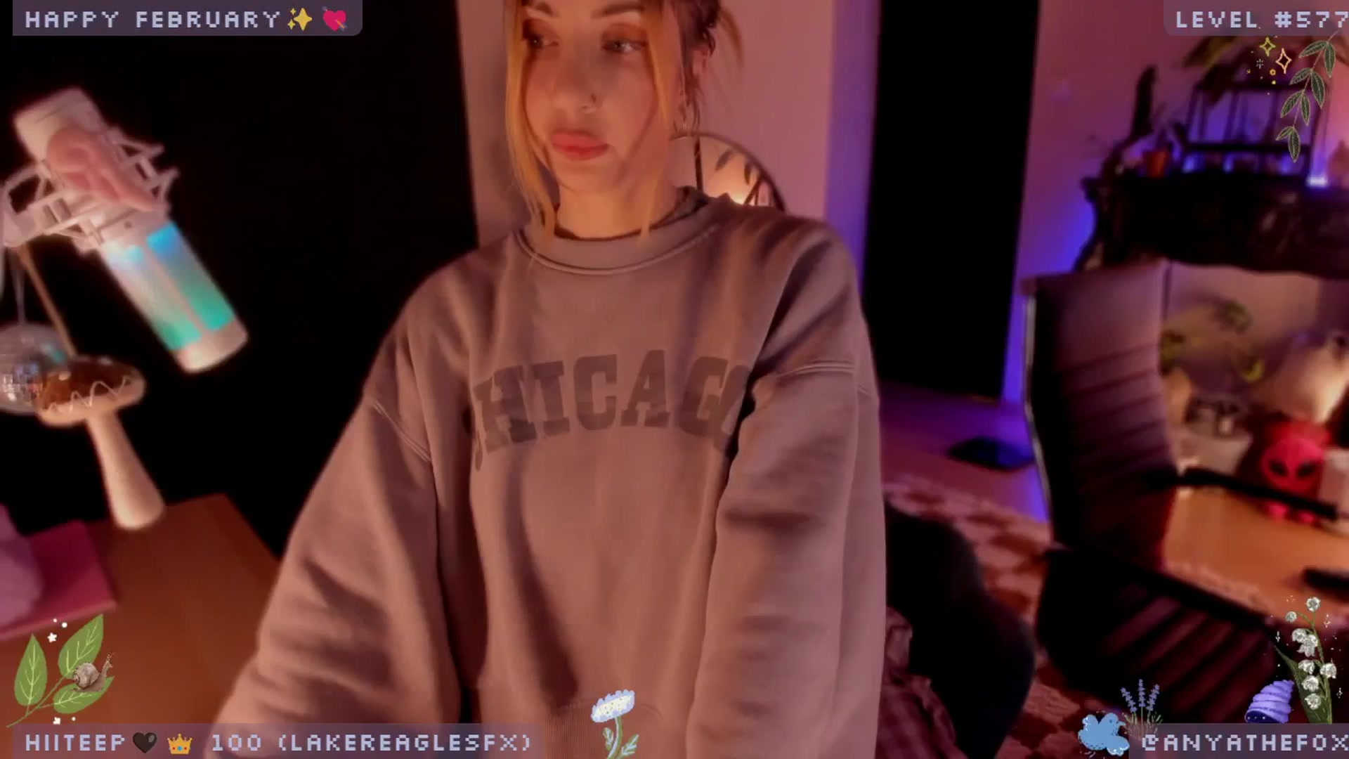 Gallery image thumbnail from LoveDove's myfreecams stream on, 02/13/2025, 09:32 image 11 of 20
