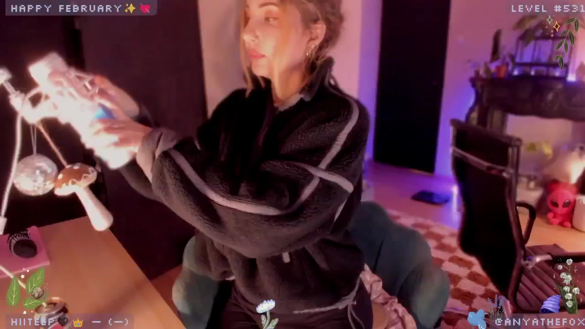 Gallery image thumbnail from LoveDove's myfreecams stream on, 02/15/2025, 08:47 image 1 of 20